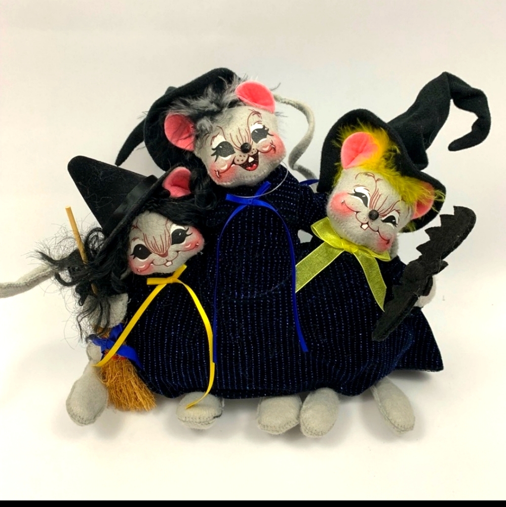 Annalee witch mice trio